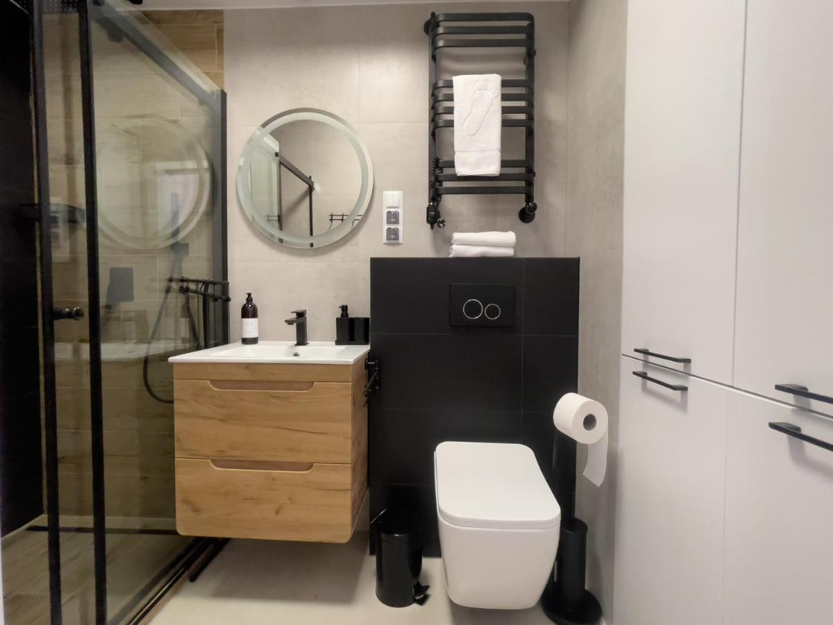 Urban Apartments Premium, Opolska 10 No 77B, Free Garage, Self Check-In カトヴィツェ エクステリア 写真